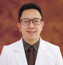 Portrait photo of Billy Karundeng